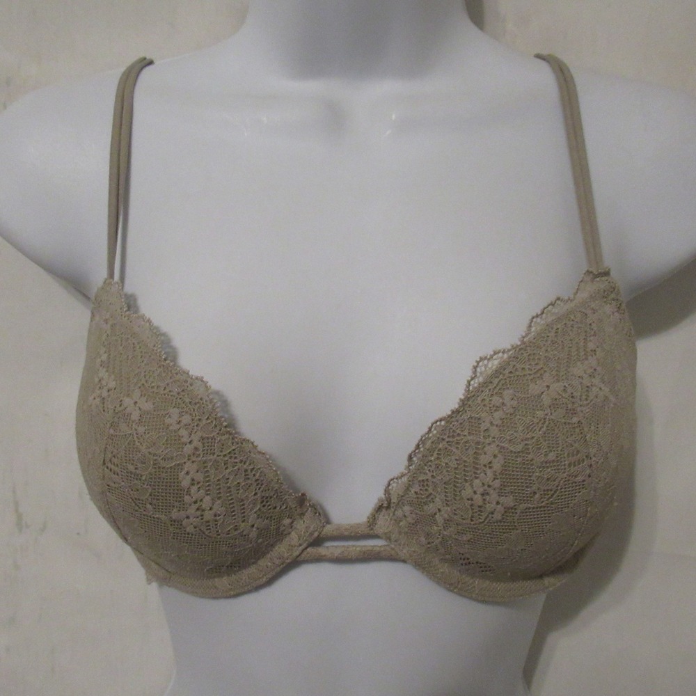 Gap Body Bra 32C Favorite Plunge Tan Underwire Back Closure